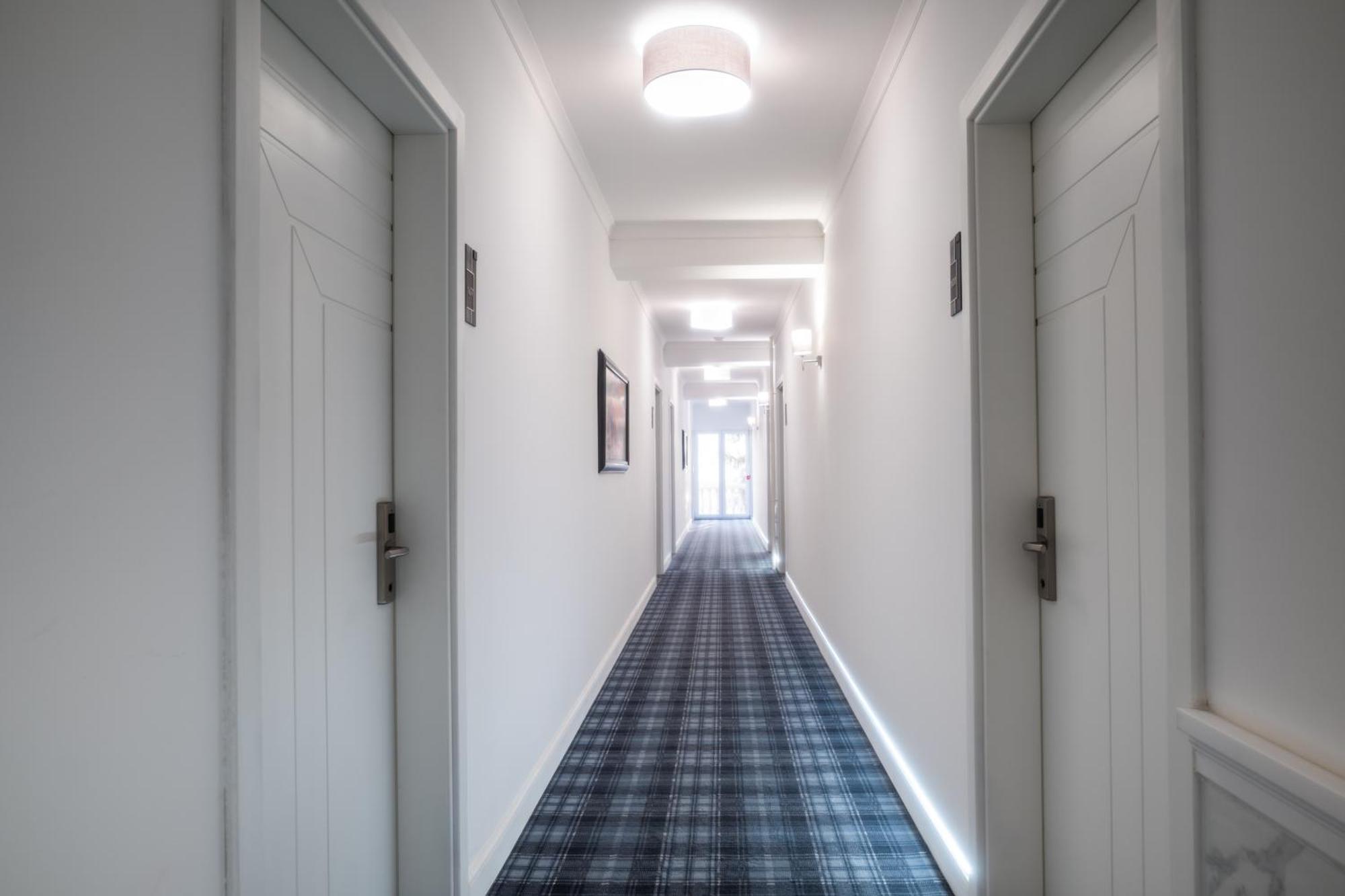 Kula Hotel Mio City מראה חיצוני תמונה