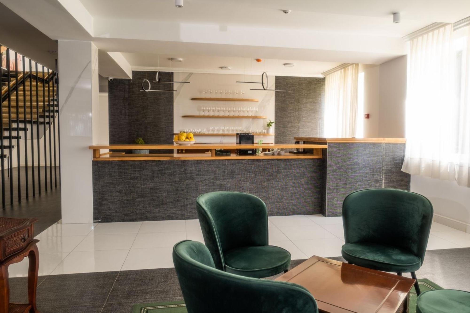 Kula Hotel Mio City מראה חיצוני תמונה