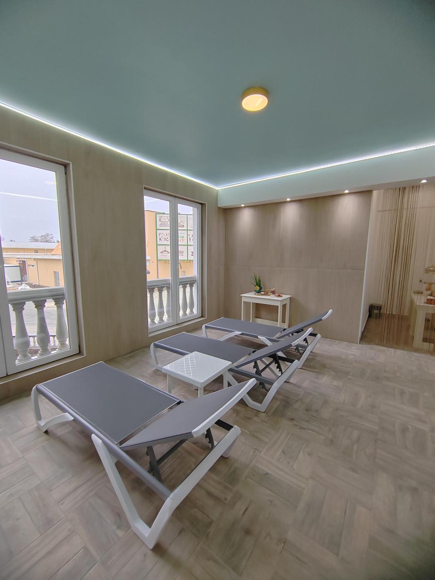 Kula Hotel Mio City מראה חיצוני תמונה