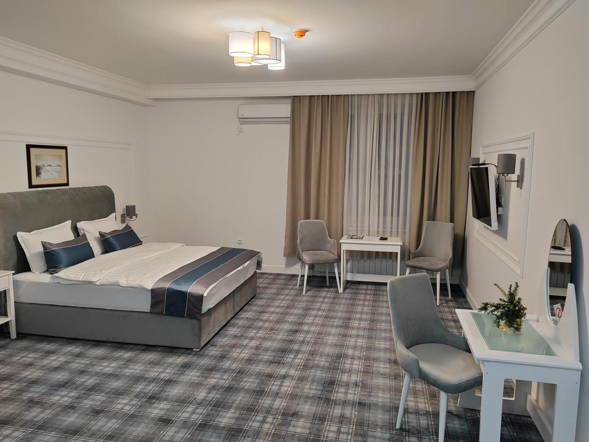 Kula Hotel Mio City מראה חיצוני תמונה
